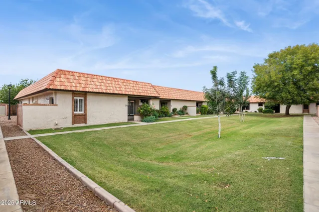 $274,900 | 195 North Cottonwood Street, Unit 21, Chandler, AZ 85225