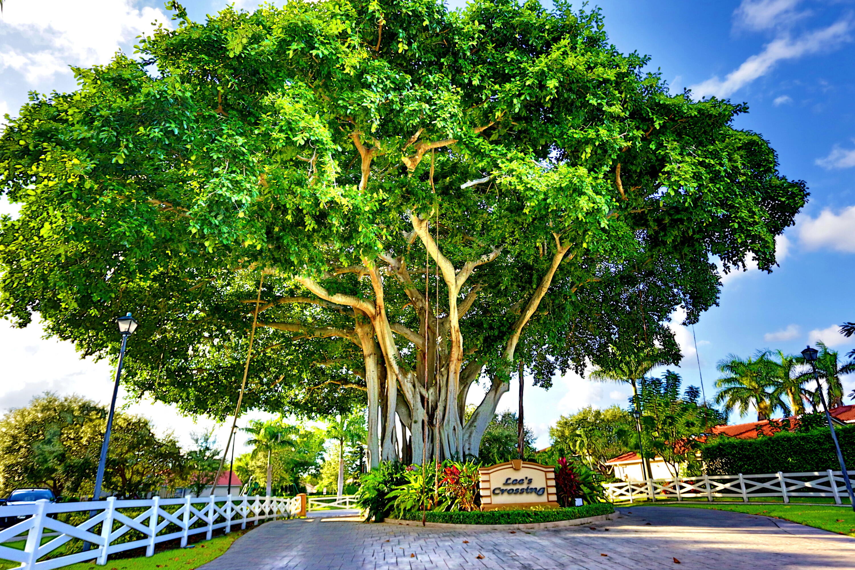 110 East Lee Road Delray Beach, FL 33445 - Photo 2 of 27 126_E_Lee_Rd_Delray_Beach_FL-print-003-0