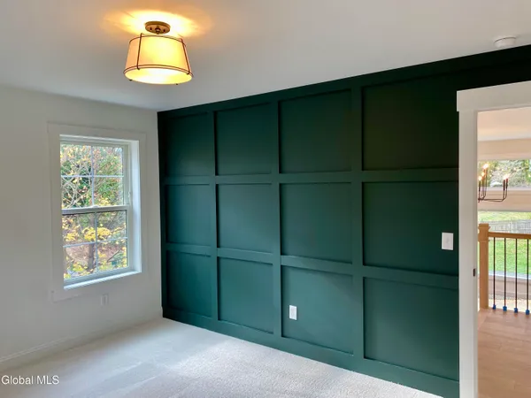 $899,000 | 73 Ashtree Lane, Niskayuna, NY 12309