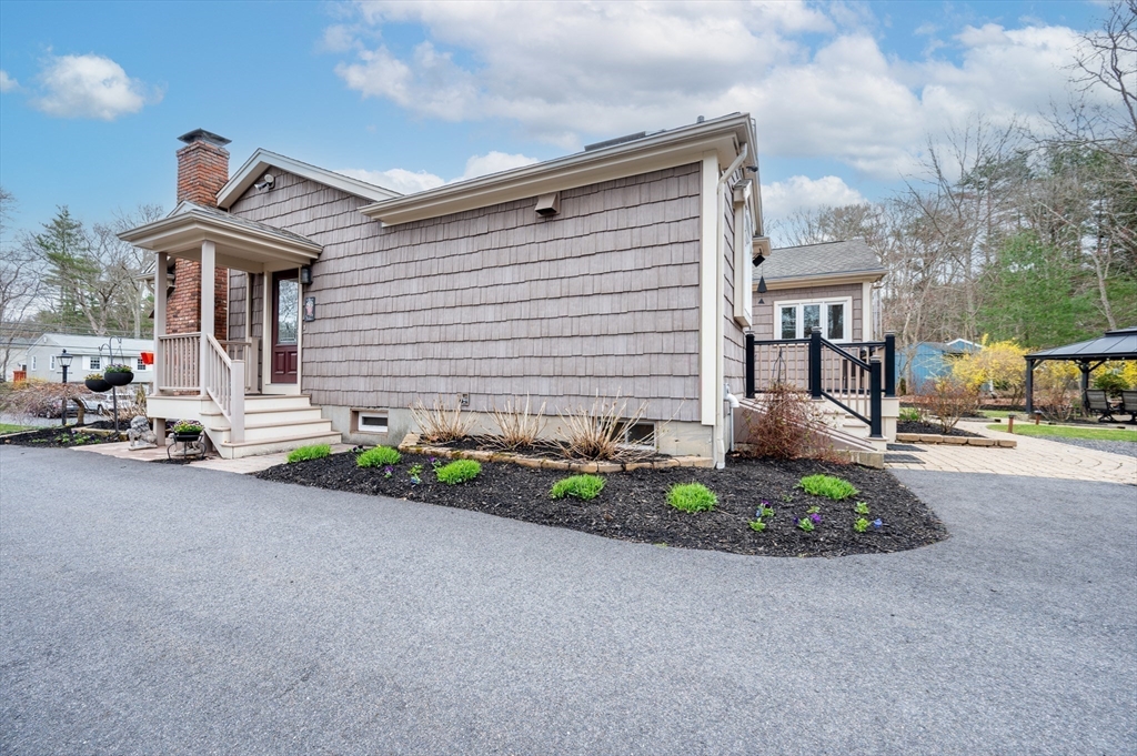 14 Kingsley Road Norton, MA 02766 - Photo 31 of 34 Gallery Image 31