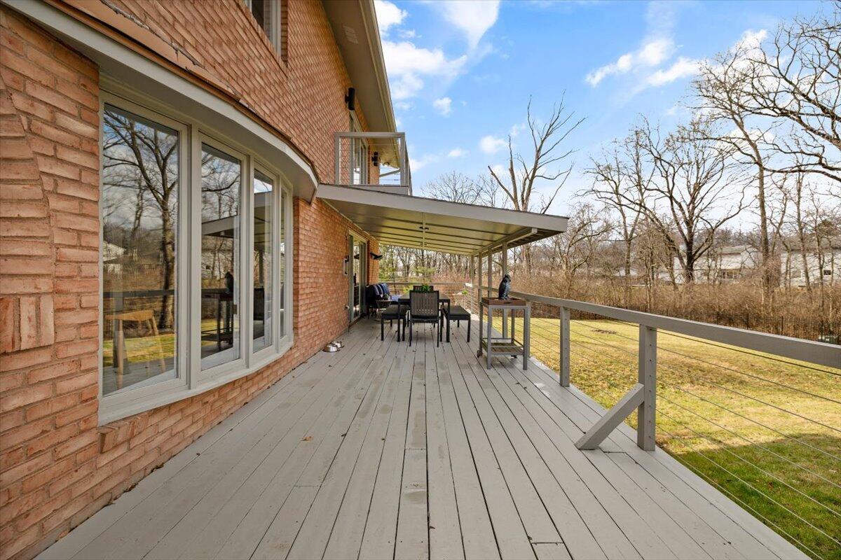 930 Raintree Court Westerville, OH 43081 - Photo 49 of 55 51-Back Deck-930 Raintree Ct-049