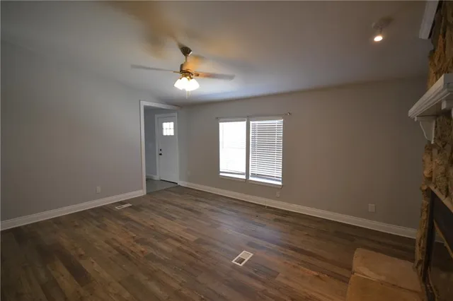 $1,700 | 100 Meyer Lane, Des Allemands, LA 70030