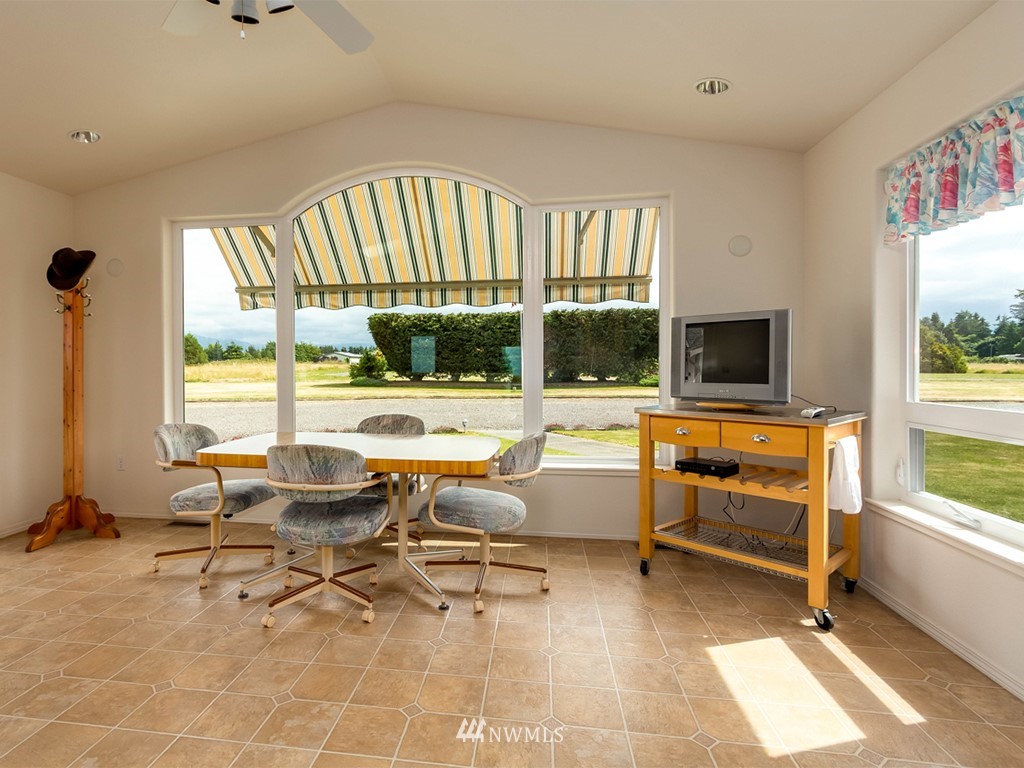 1033 Roberson Road Sequim, WA 98382 - Photo 20 of 24