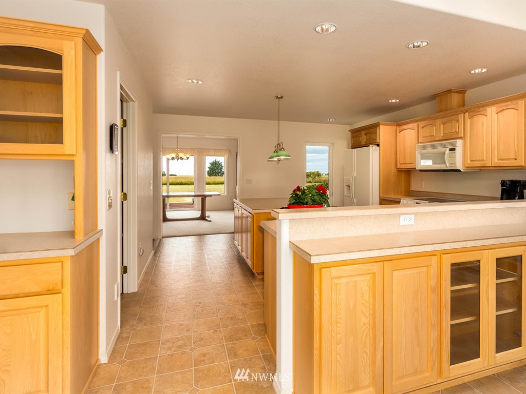 1033 Roberson Road Sequim, WA 98382 - Photo 21 of 24