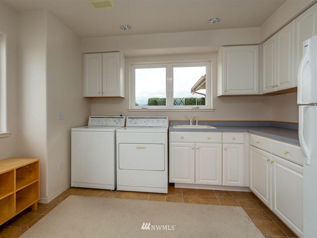 1033 Roberson Road Sequim, WA 98382 - Photo 23 of 24