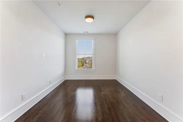 $5,500 | 871 3rd Street, Alpharetta, GA 30009