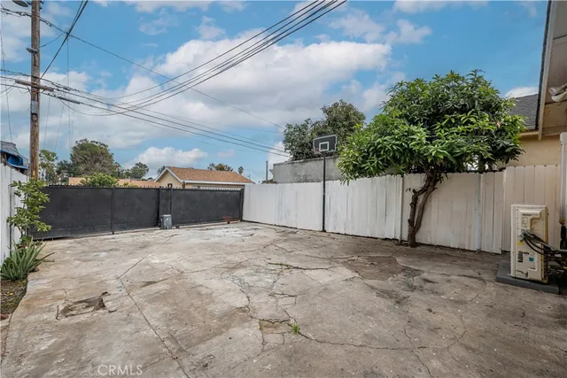 a backyard of a house
