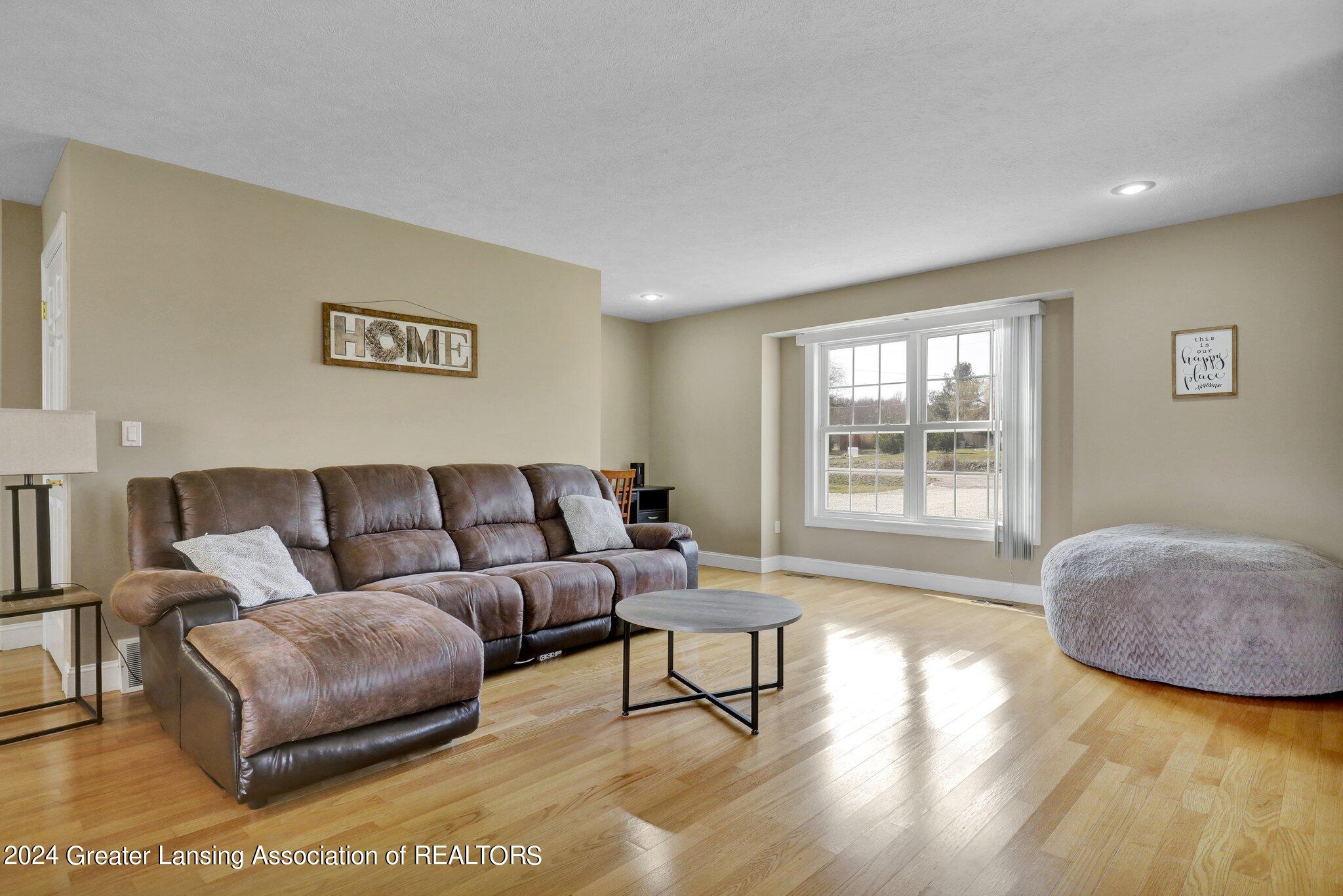 5085 South Ainger Road Olivet, MI 49076 - Photo 13 of 31 13-web-or-mls-Open Ended Media-13