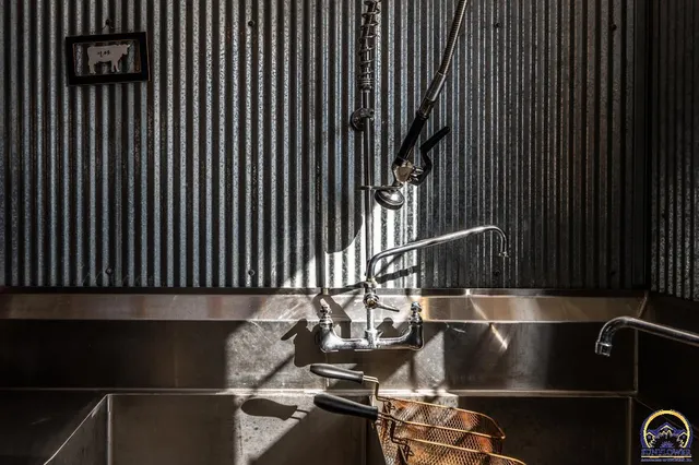 $350,000 | 25 Walnut Street, Reading, KS 66868