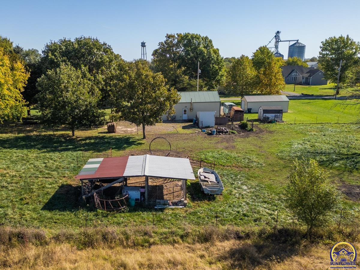 25 Walnut Street Reading, KS 66868 - Photo 40 of 43