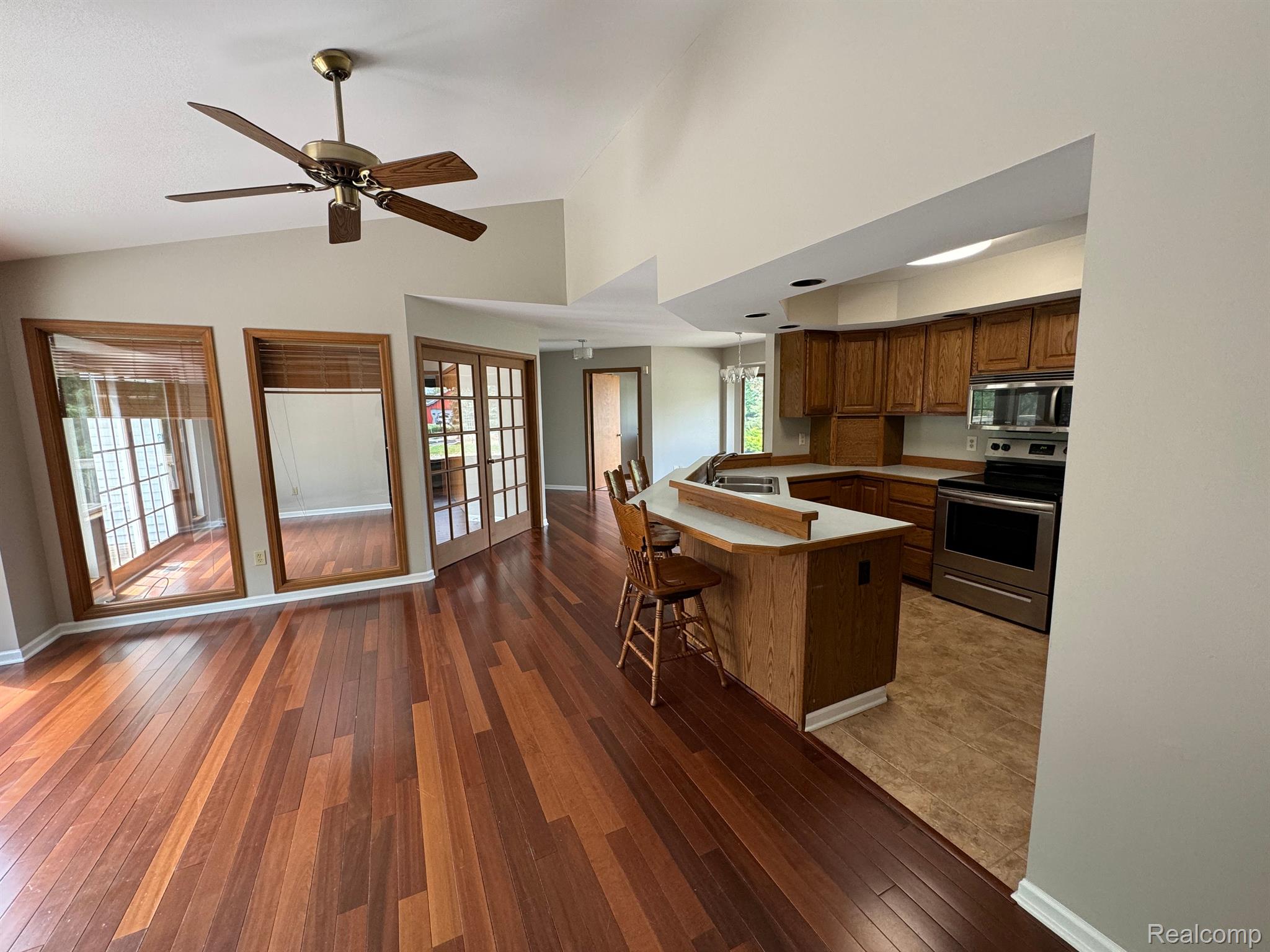 6101 Cook Road Swartz Creek, MI 48473 - Photo 10 of 35 Gallery Image 10