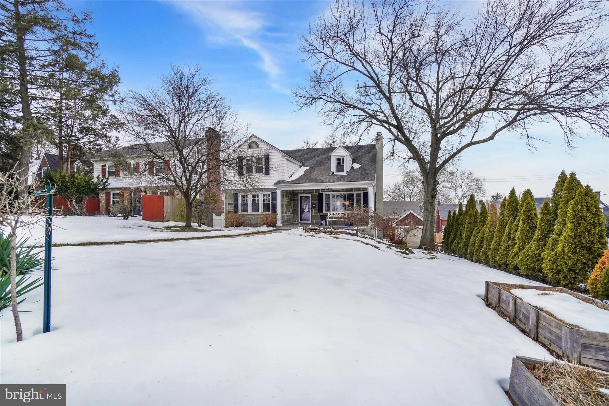 169 Rathton Road York, PA 17403 - Photo 3 of 28 Gallery Image 3