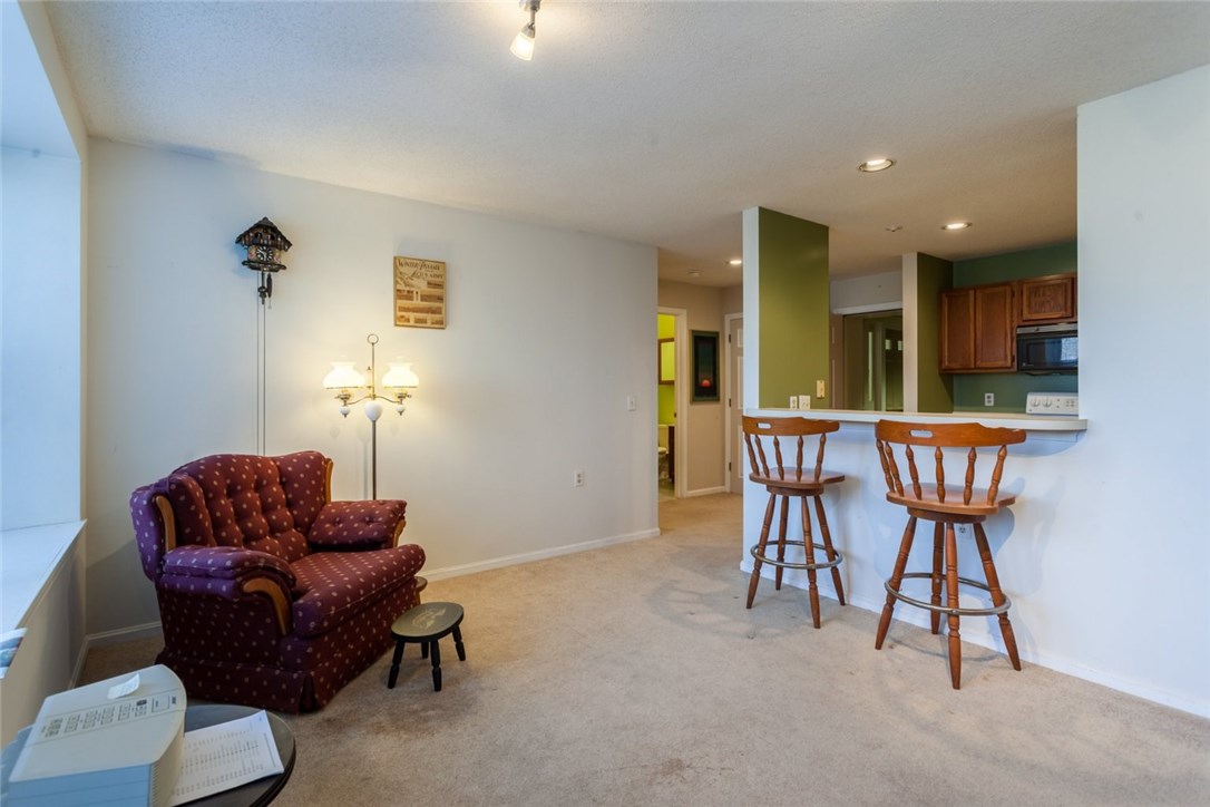 140 High Street, Unit 101 Westerly, RI 02891 - Photo 10 of 18 Gallery Image 10