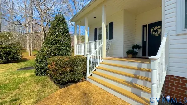 $664,900 | 3898 Bent Arrow Drive, Powhatan, VA 23139