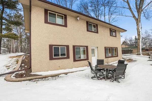$799,900 | 31574 Lowry Circle, Cushing, MN 56443