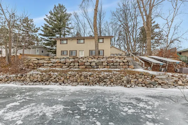 $799,900 | 31574 Lowry Circle, Cushing, MN 56443