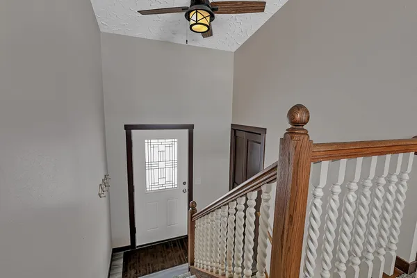 $799,900 | 31574 Lowry Circle, Cushing, MN 56443