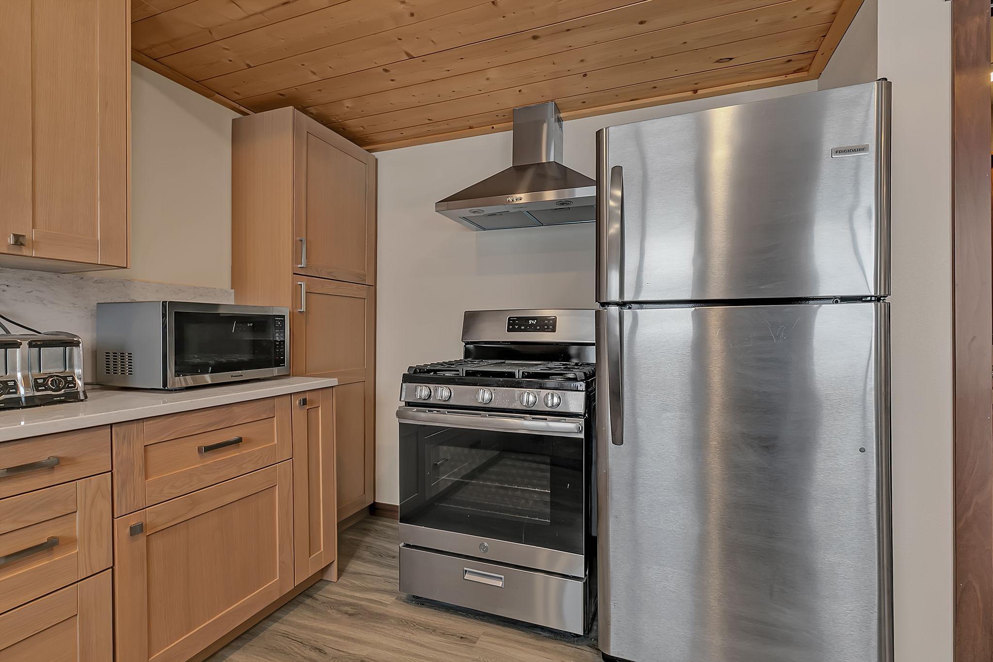 31574 Lowry Circle Cushing, MN 56443 - Photo 9 of 33