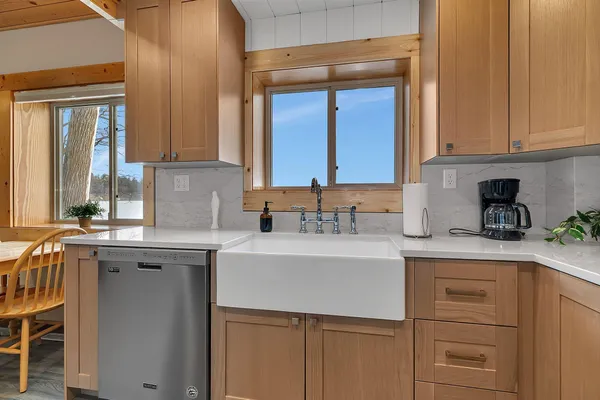 $799,900 | 31574 Lowry Circle, Cushing, MN 56443