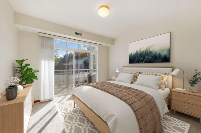 $214,000 | 8200 West 33rd Street, Unit 222, St. Louis Park, MN 55426