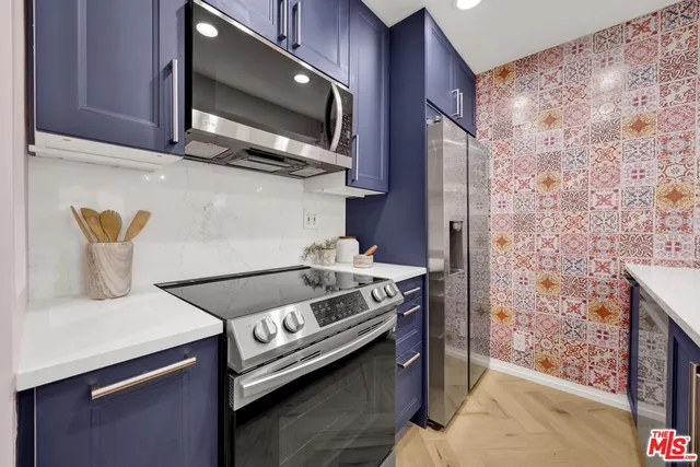 $499,000 | 1351 North Orange Drive, Unit 106, Los Angeles, CA 90028