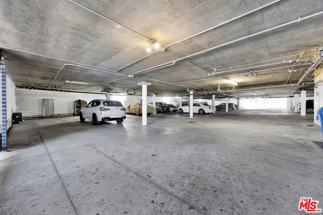 $499,000 | 1351 North Orange Drive, Unit 106, Los Angeles, CA 90028