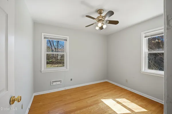 $324,900 | 138 Birchwood Drive, Guilderland, NY 12303