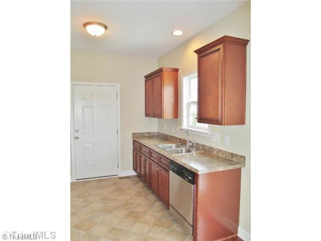 705 Thompson Road Graham, NC 27253 - Photo 5 of 16 Kitchen.
