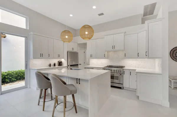 $18,000 | 10264 Osprey Trace, West Palm Beach, FL 33412