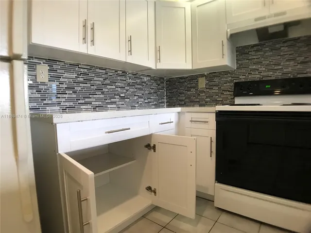 $1,995 | 8590 Southwest 212th Street, Unit 211, Cutler Bay, FL 33189