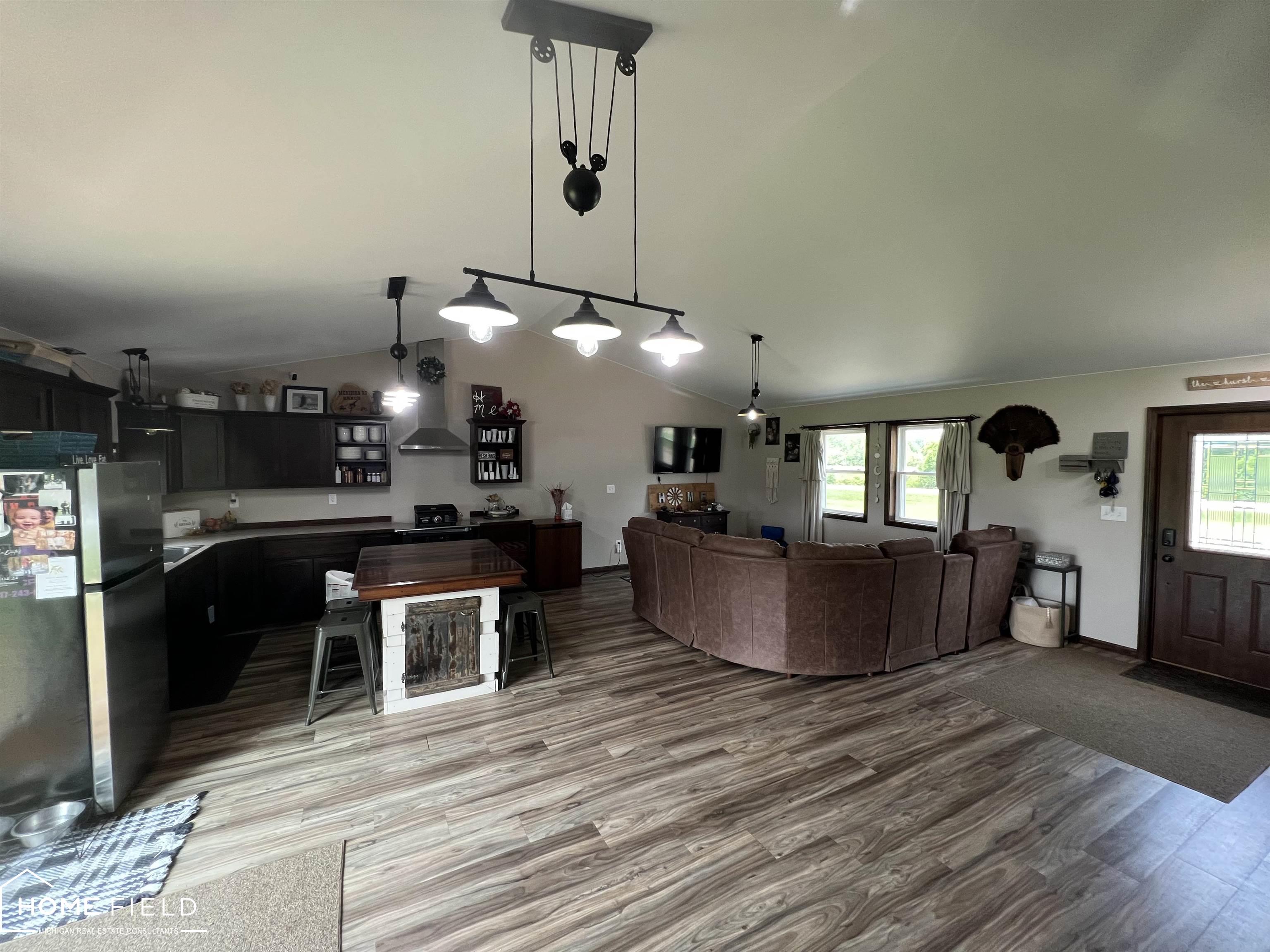 7500 South Meridian Road Bannister, MI 48807 - Photo 12 of 33 50117683-11.JPG