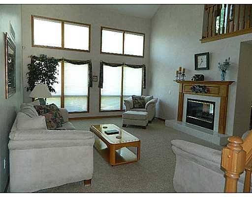 1096 East Hoewisher Road Sidney, OH 45365 - Photo 3 of 15