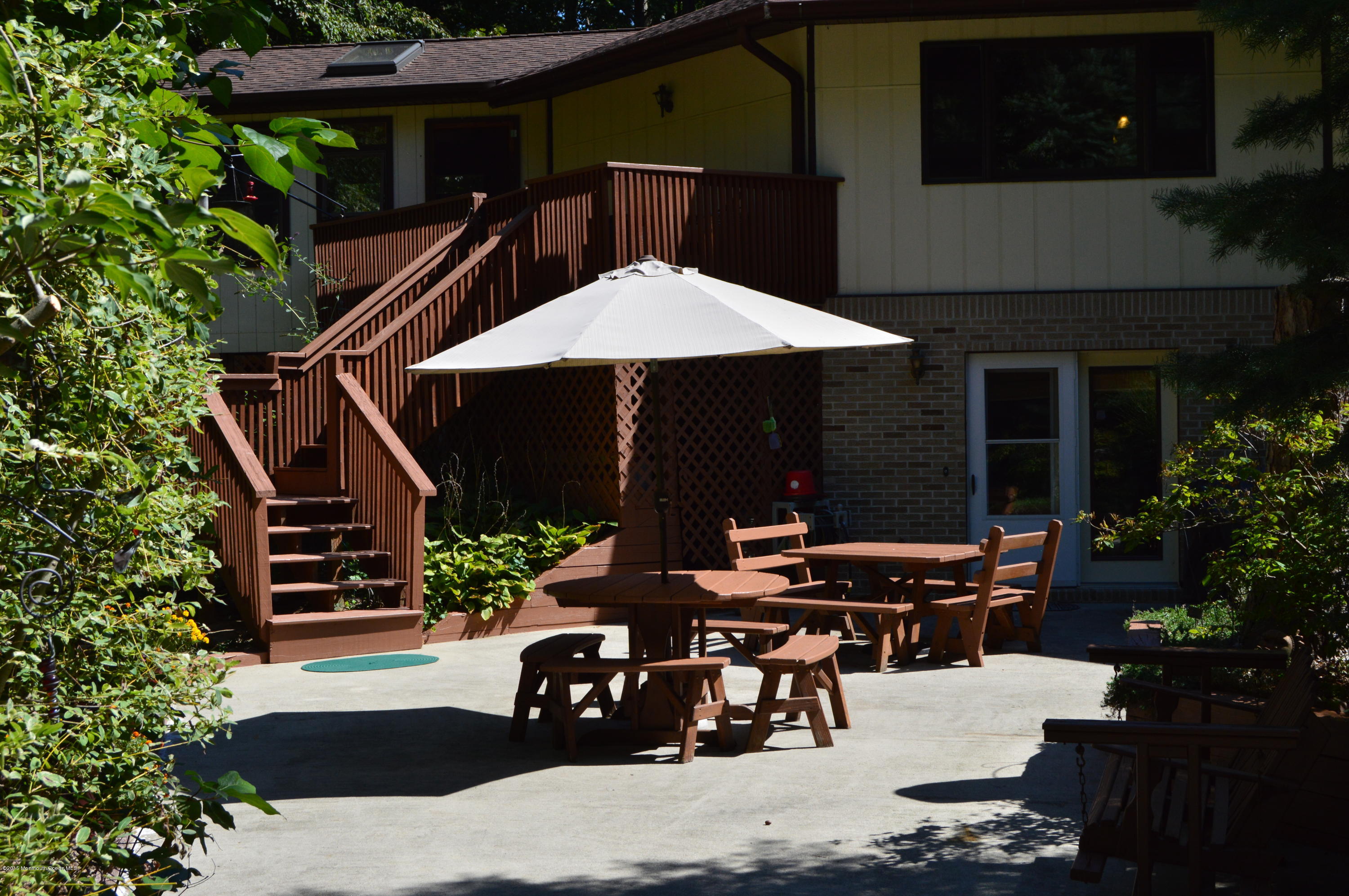 359 East Millstream Road Cream Ridge, NJ 08514 - Photo 2 of 26 Patio