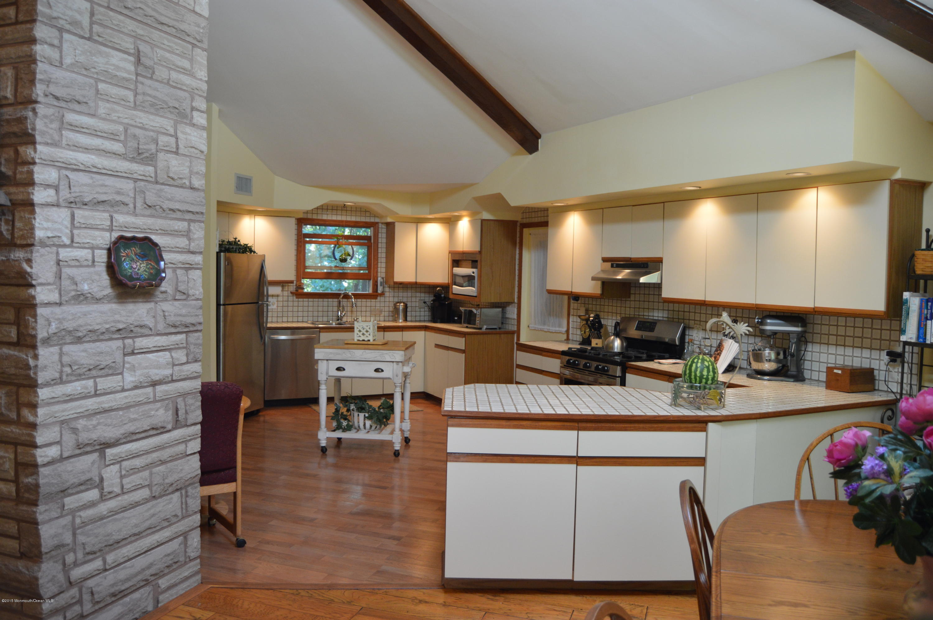 359 East Millstream Road Cream Ridge, NJ 08514 - Photo 7 of 26 Kitchen 1