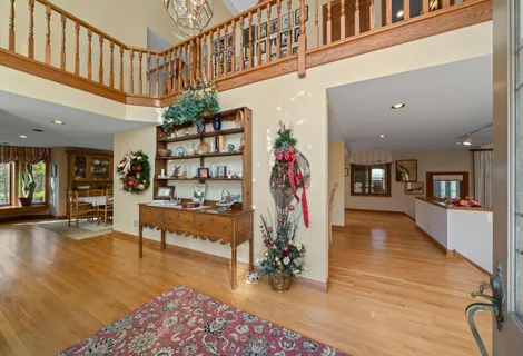 $10,995,000 | W2908 Walcowis Drive, Linn, WI 53147