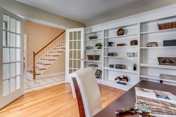4 Hunt Road Lexington, MA 02421 - Photo 6 of 28