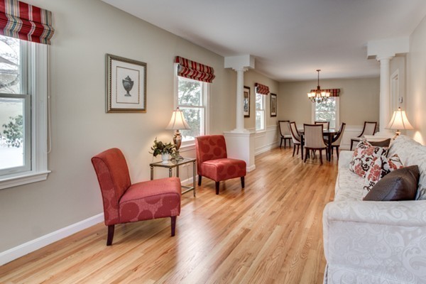 4 Hunt Road Lexington, MA 02421 - Photo 8 of 28