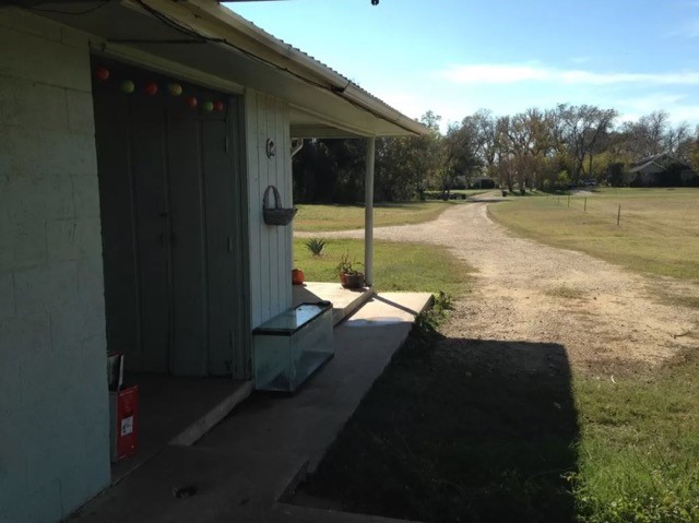 208 Northwest River Road Martindale, TX 78655 - Photo 3 of 12