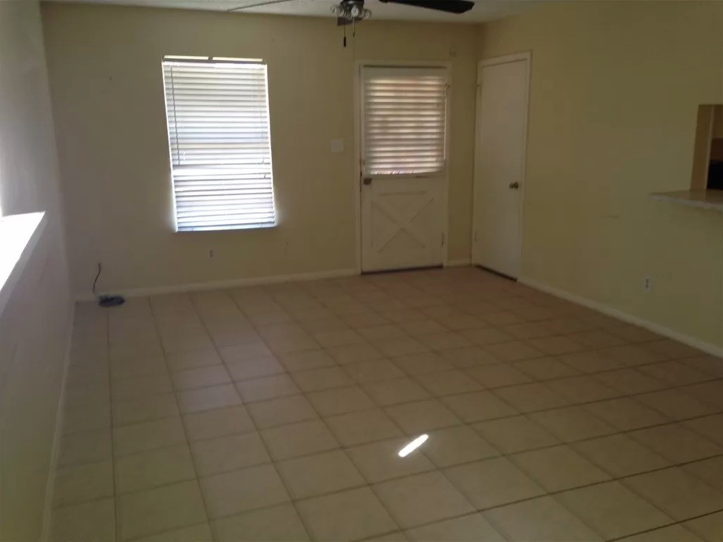 208 Northwest River Road Martindale, TX 78655 - Photo 8 of 12