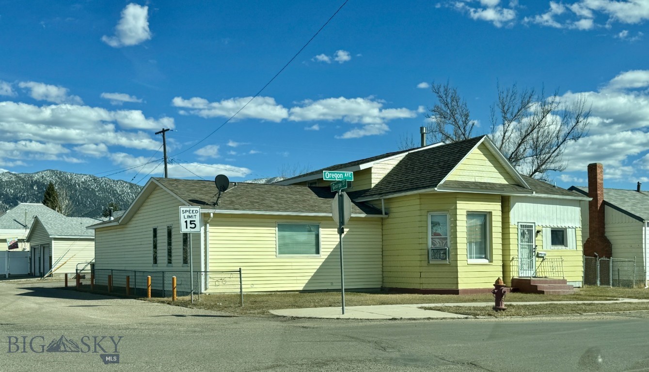 1720 Oregon Avenue Butte, MT 59701 - Photo 1 of 1 Gallery Image 1