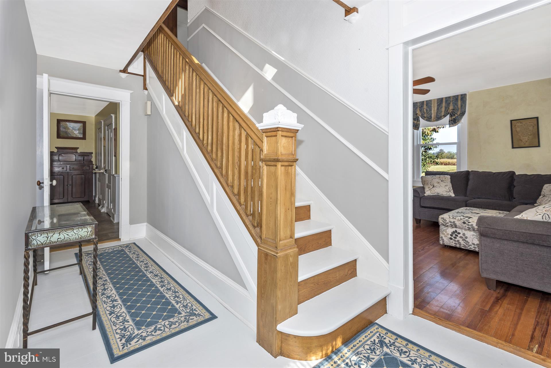 9542 Bethel Road Frederick, MD 21702 - Photo 3 of 30 Foyer