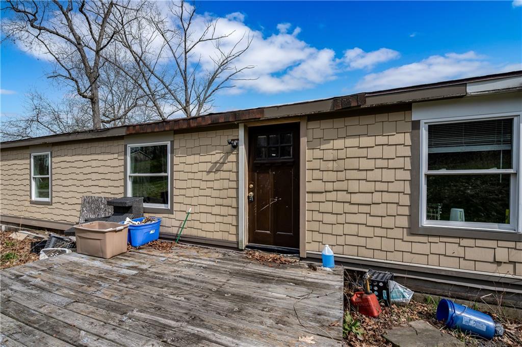 323-325 East Lancaster Road Harmony, PA 16037 - Photo 8 of 18 Gallery Image 8