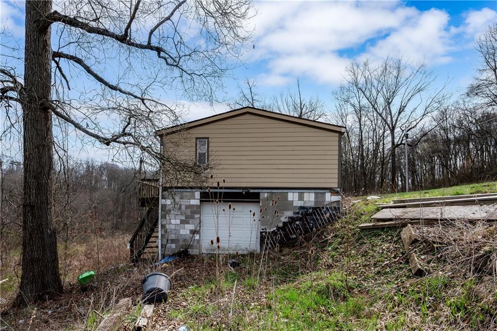 323-325 East Lancaster Road Harmony, PA 16037 - Photo 9 of 18 Gallery Image 9