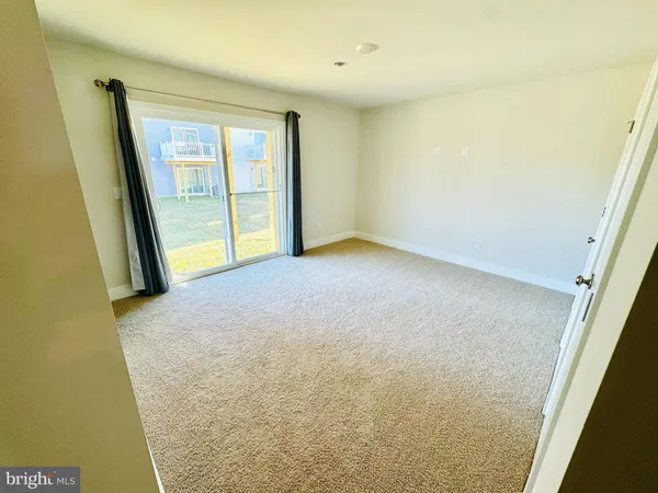 $2,550 | 101 Lakota Street, Winchester, VA 22602