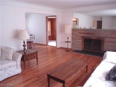 6713 Seneca Road Cleveland, OH 44143 - Photo 7 of 22 Gallery Image 7
