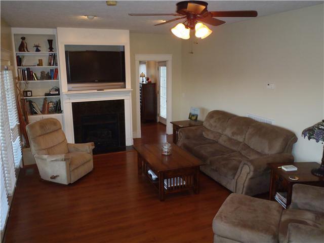 351 Dye Road Bell Buckle, TN 37020 - Photo 6 of 13 Living Room opens into Master Bedroom