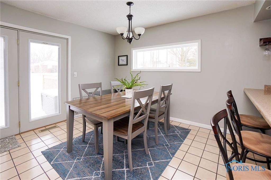 2412 Springmill Road Findlay, OH 45840 - Photo 11 of 39 Gallery Image 11