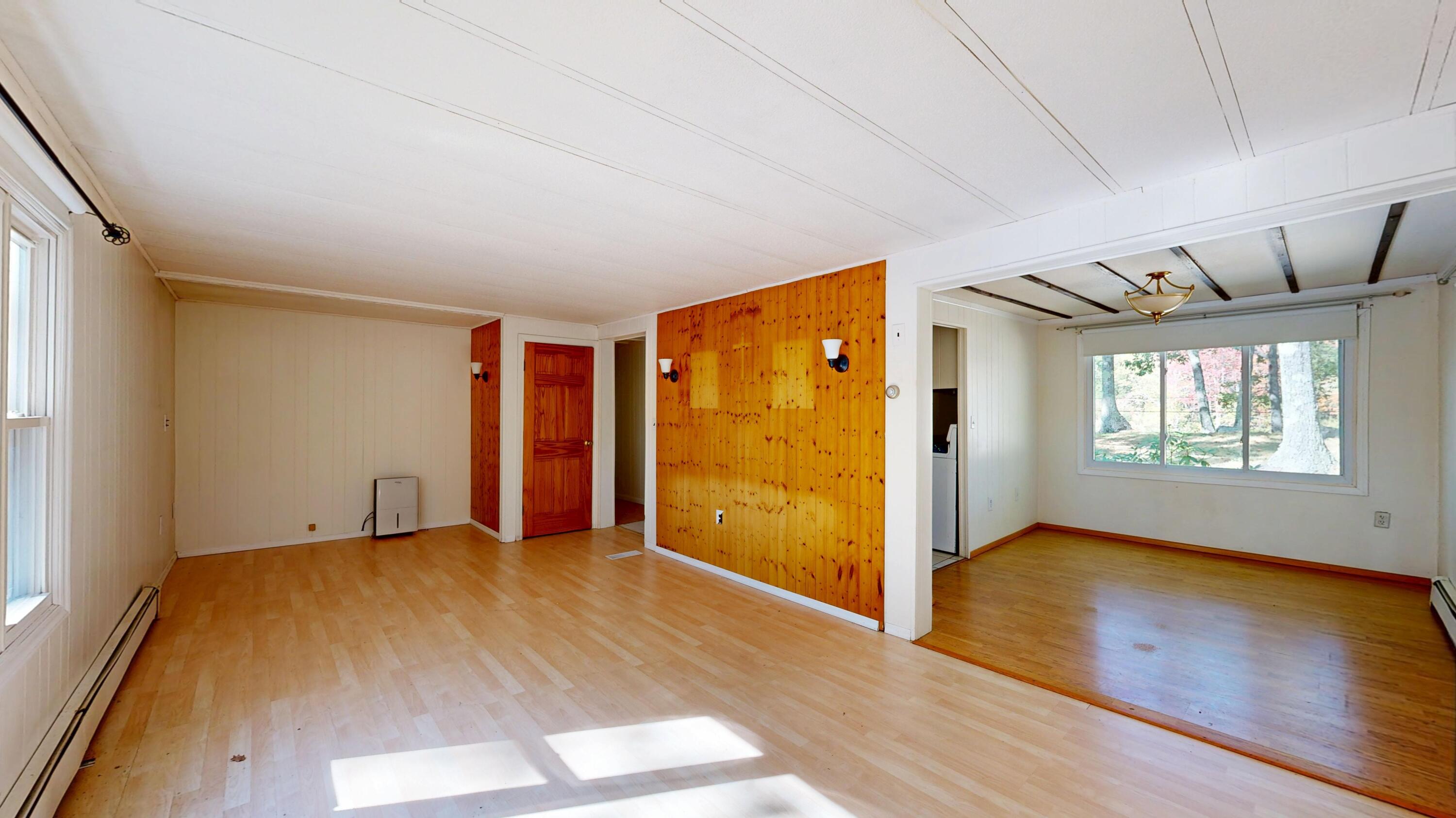 173 Outlet Road Augusta, ME 04330 - Photo 10 of 53 Living Room