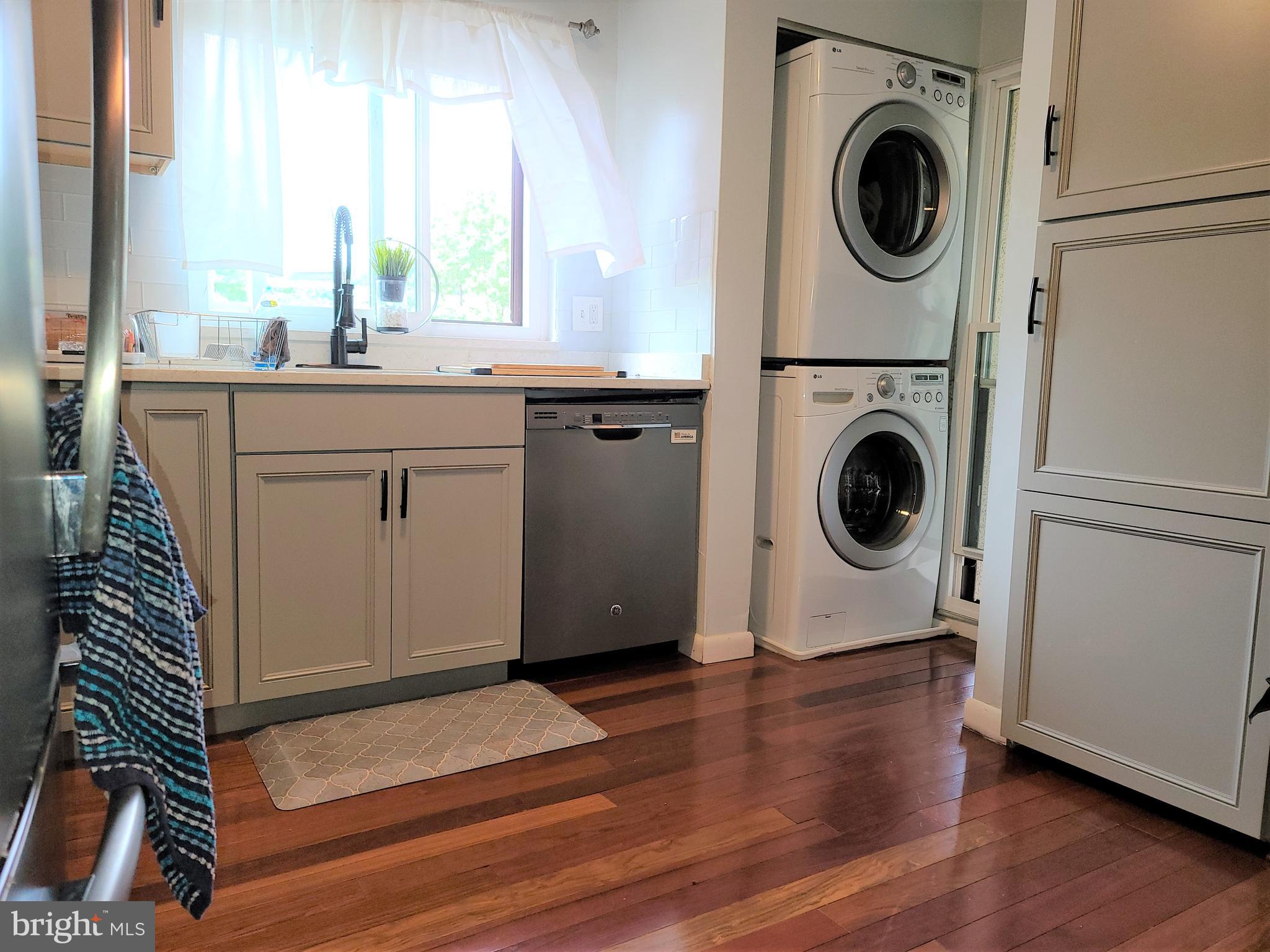 15708 Dorset Road, Unit 301 Laurel, MD 20707 - Photo 3 of 19 Kitchen