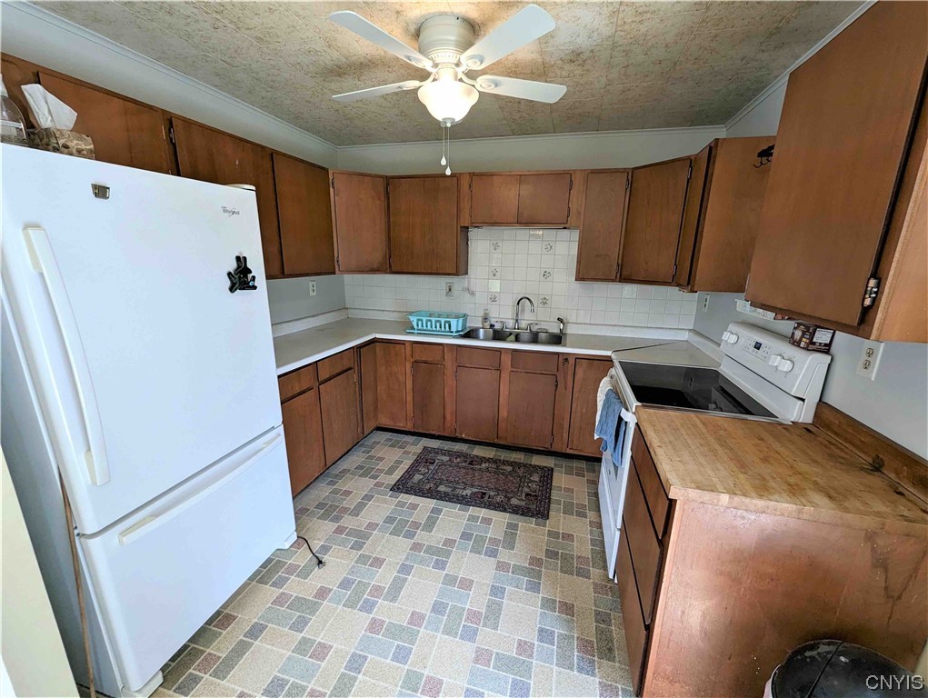 6941 Twin Valley Terrace Almond, NY 14804 - Photo 7 of 31